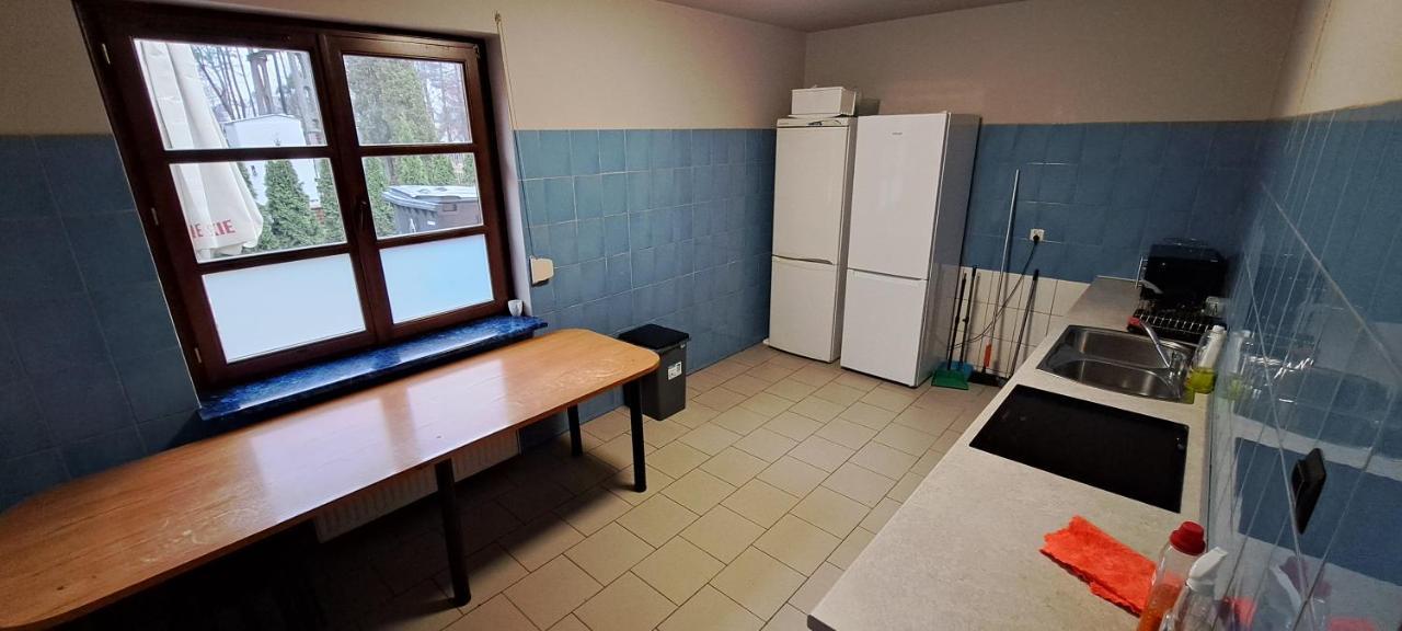 Hostel Dom Dworkowa Kobylka Zewnętrze zdjęcie