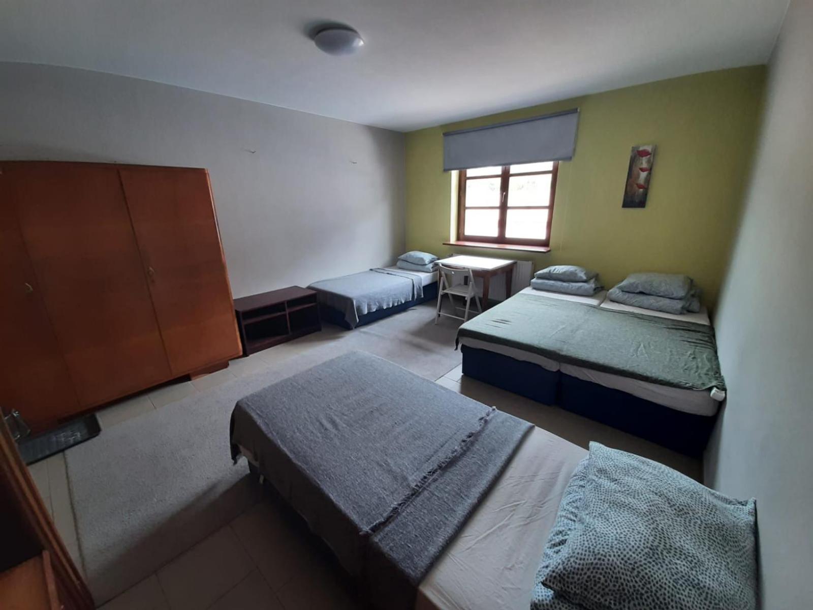 Hostel Dom Dworkowa Kobylka Zewnętrze zdjęcie